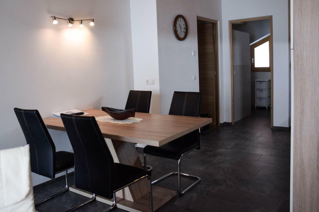 Naglerhof Lägenhet Graun im Vinschgau Exteriör bild